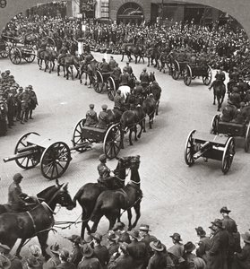 Conmemoración del fin de la guerra, los Anzacs presencian la revisión de las fuerzas del Imperio en Londres